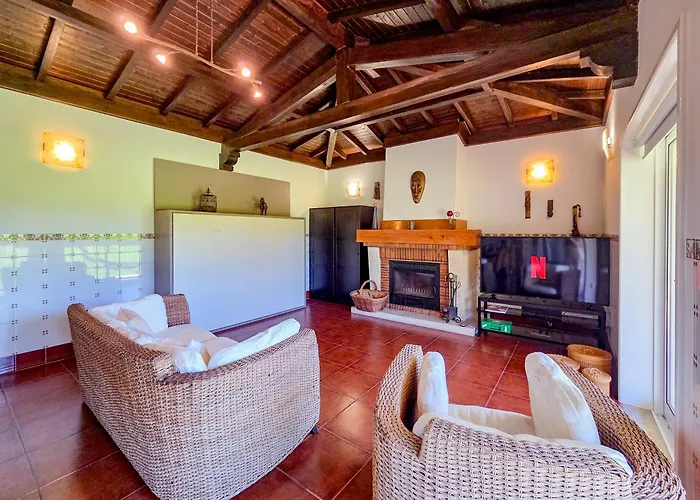 Casa - Refugio Rural بيت للعطل *